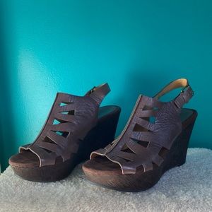 Nine West leather wedge heels size 8.5